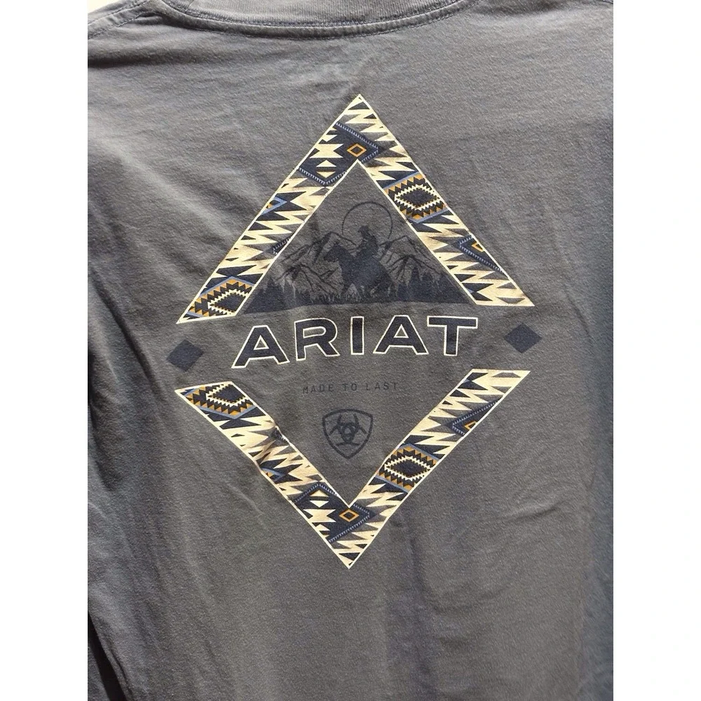 Boys Size M Ariat Designed Exclusively For Buckle Long Sleeve‎ Tshirt